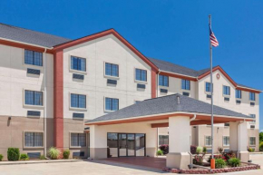 Days Inn & Suites by Wyndham McAlester, Mcalester